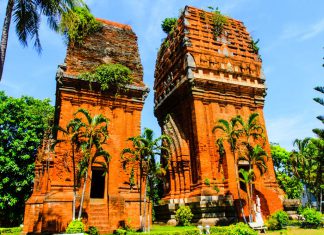 “Quẩy hết mình không lo tài chính” du lịch Quy Nhơn ngay và luôn du lịch quy nhơn