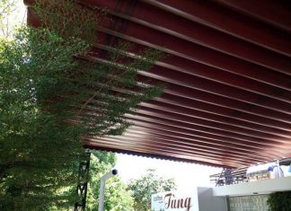 Vì sao nên chọn sản phẩm mái xếp di động của Phương Trang ? mai xep