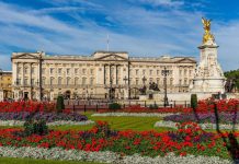 Chiêm ngưỡng kiến trúc xa hoa độc đáo của Cung điện Buckingham nước Anh
